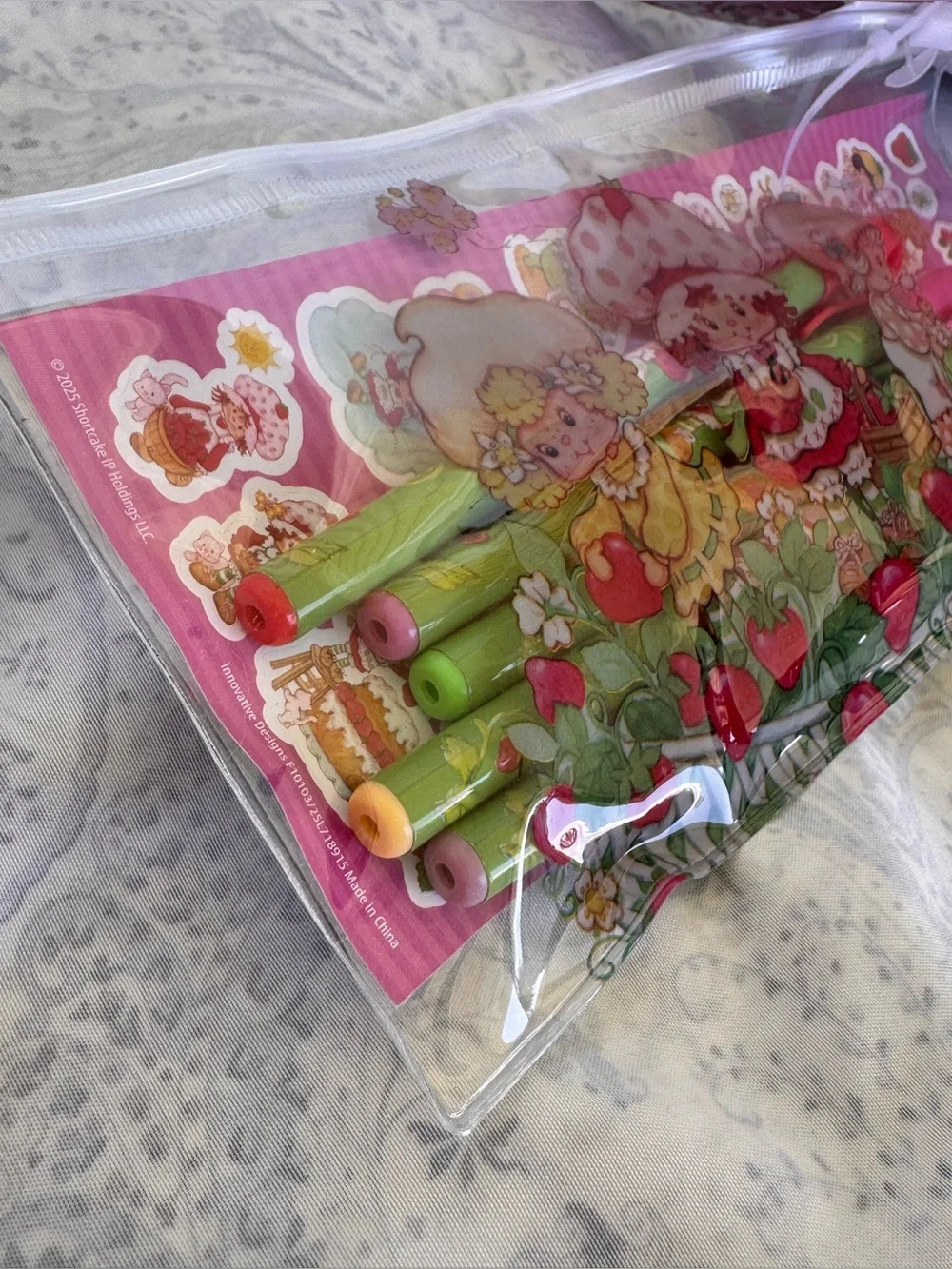 Strawberry Shortcake Pencil Case w/ 5 Gel Pens & a sticker sheet inside pvc zip